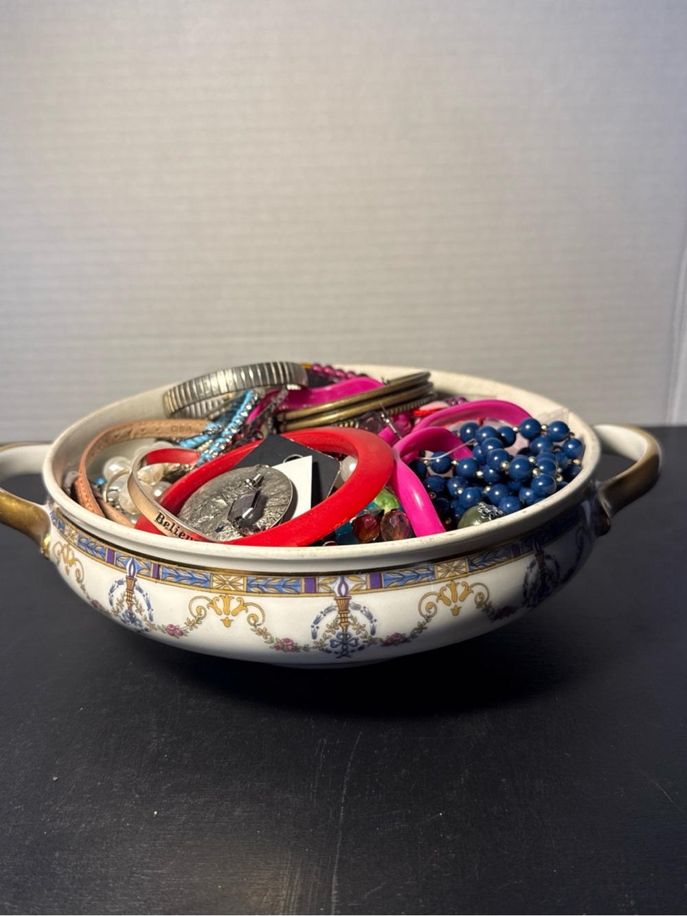 Jewelry jar Assorted Womens Fashion Bracelets and Beaded Jewelry
